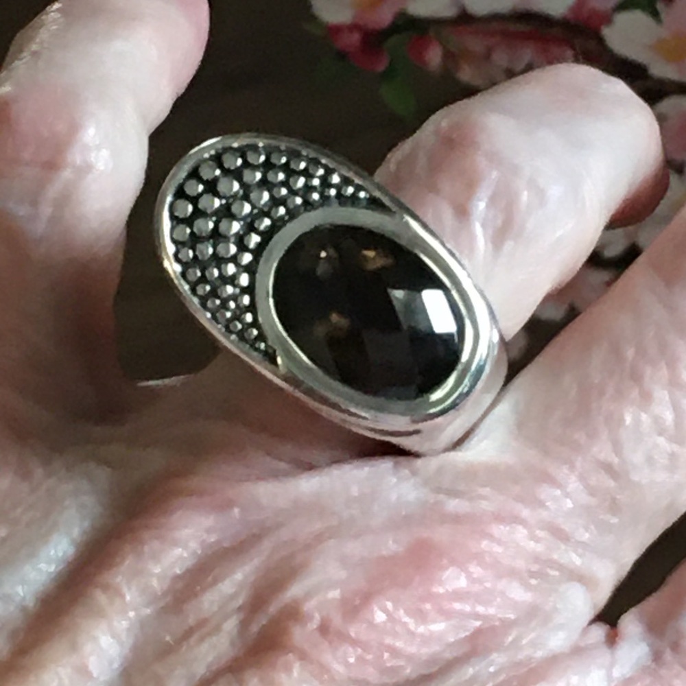 SALE Fantastic and Unusual 925 Sterling Silver and Smokey Quartz Gemstone Ring - Picture 5 of 10